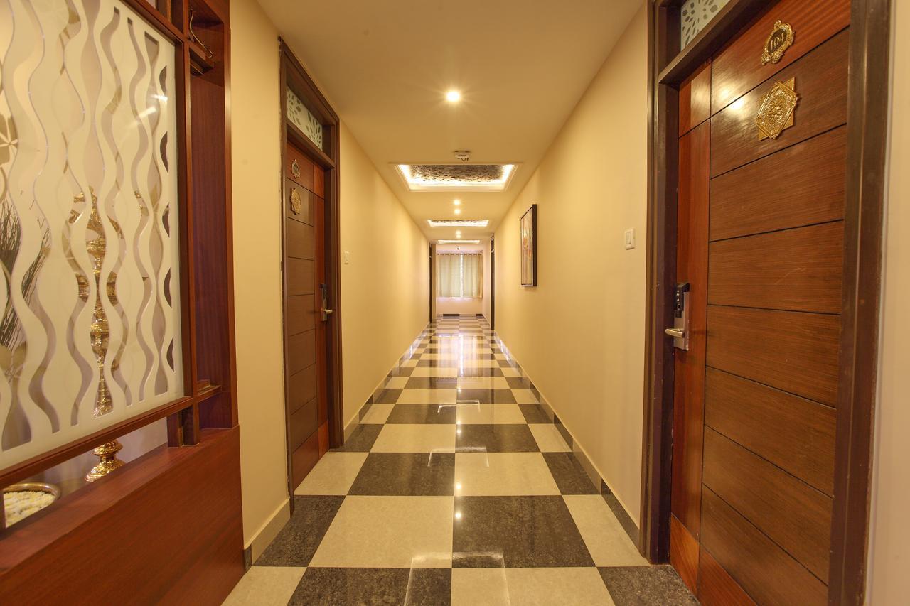 Hotel Venkadaramana Tower - Friendliness & Cleanliness Room Kumbakonam Ngoại thất bức ảnh